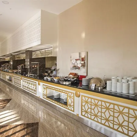 Dream World Aqua Hotel Side