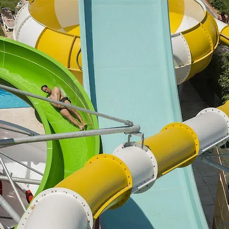 Dream World Aqua Side