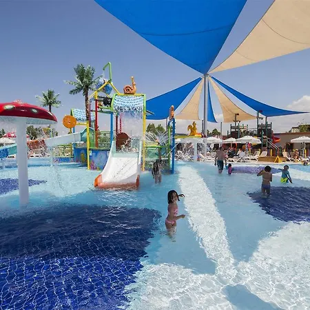 Dream World Aqua 5* Sidé