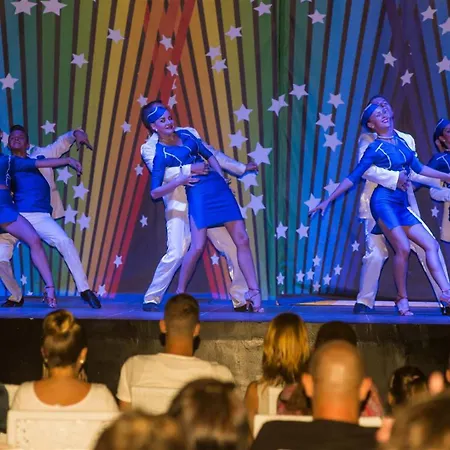 Dream World Aqua 5* Side