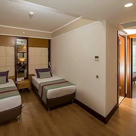 Hotel Dream World Aqua