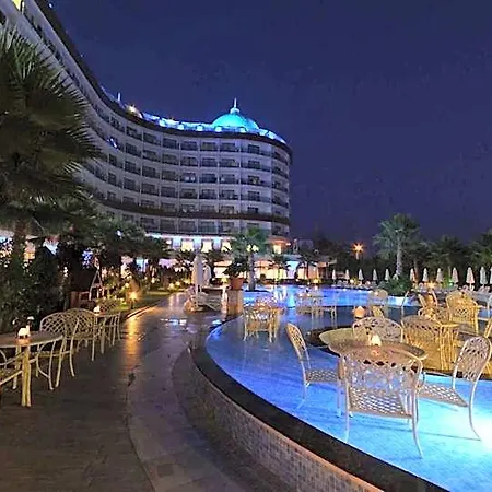 Dream World Aqua Hotel 5*