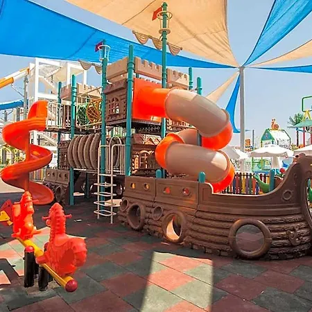 Dream World Aqua Hotel