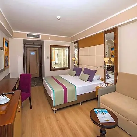 Hotel Dream World Aqua 5*