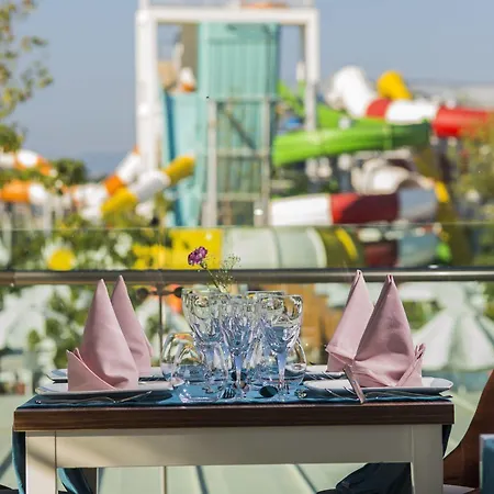 Dream World Aqua Sidé