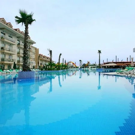 Dream World Aqua 5* Side