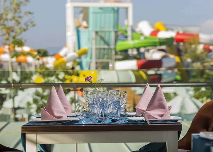 Otel Dream World Aqua 5*