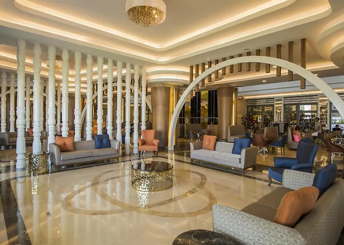 Dream World Aqua Hotel Side